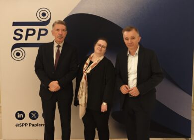  J. Turski, dyrektor generalny SPP/General Director of the SPP; K. Godlewska, dyrektor biura SPP/Director of the SPP Office; T. Katewicz, prezes SPP/President of the SPP